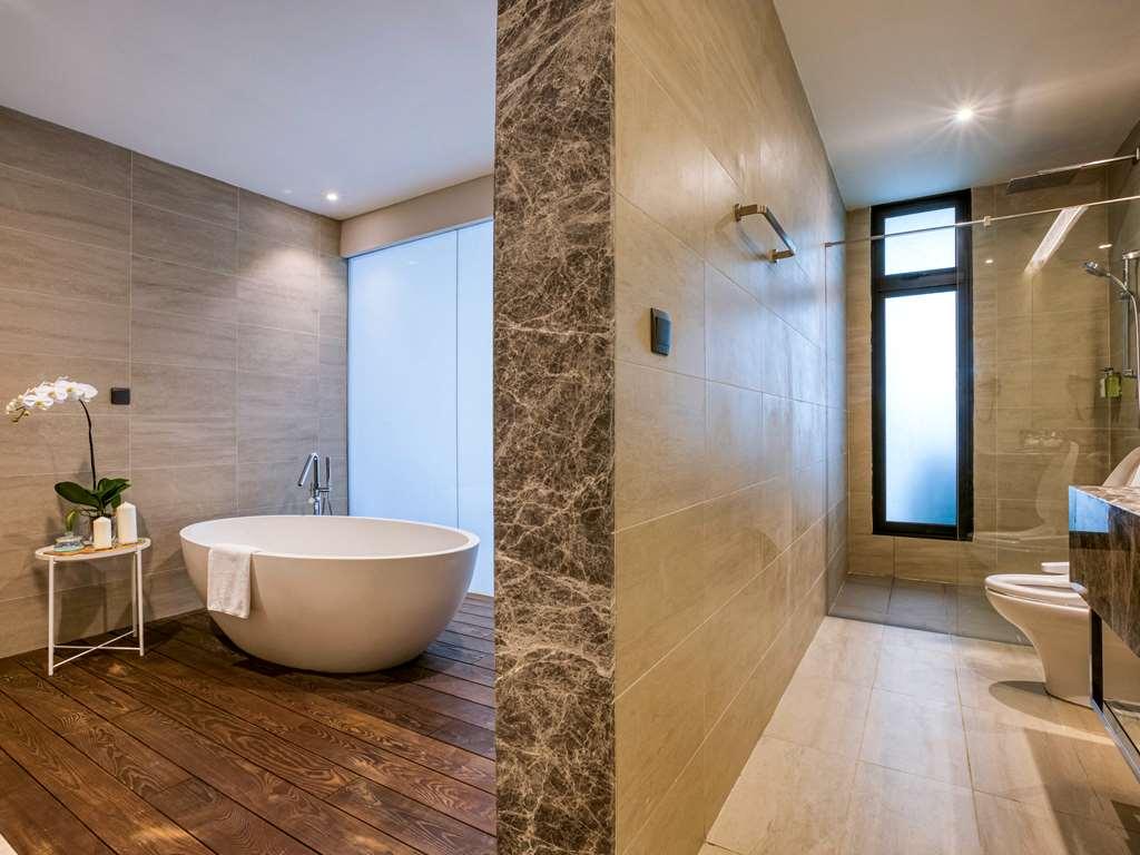 Mercure Living 푸트라자야 외부 사진 Bathroom